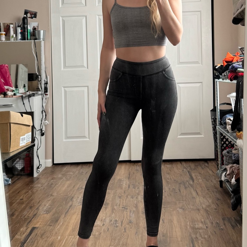 HALARA Women's Black Jeans